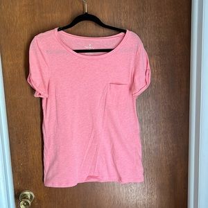 American eagle pink T-shirt